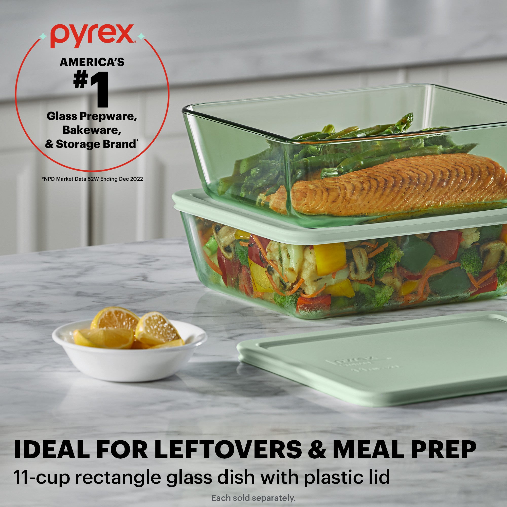 Pyrex® Colours Simply Store Green 11 Cup Rectangle